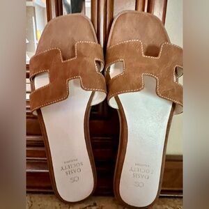 Oasis Tan Women's Sandals Suede